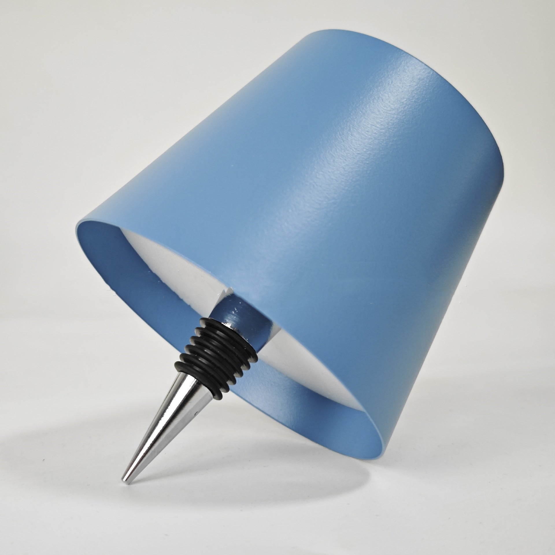 Wireless Wine Bottle Lamp – Modern LED Desk Light